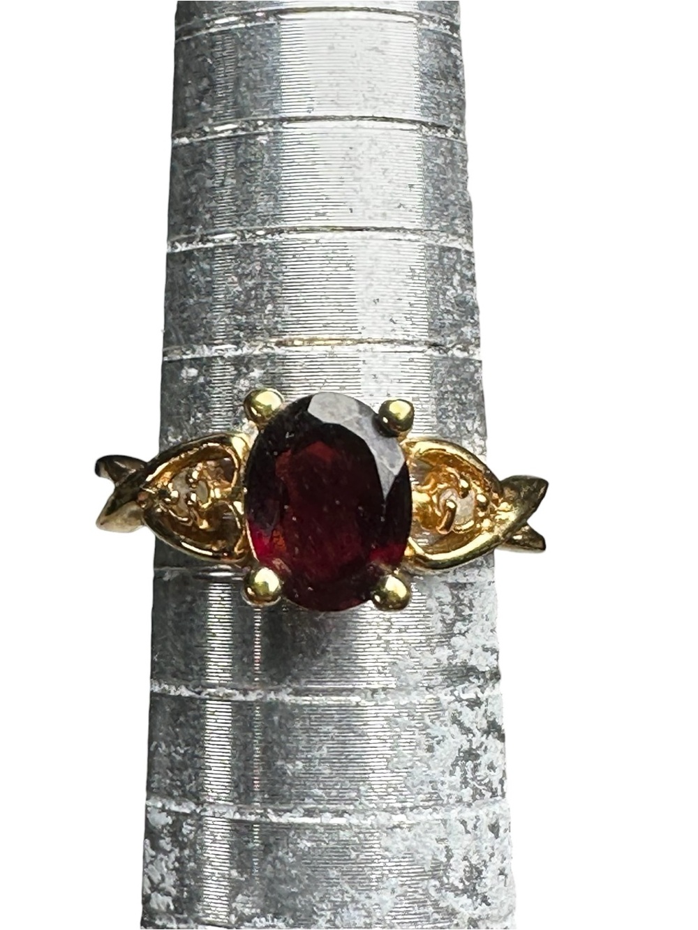 Vtg Gio Lind 14K HGE Red Garnet & Melee Diamonds Open Shoulder Ring Sz 6